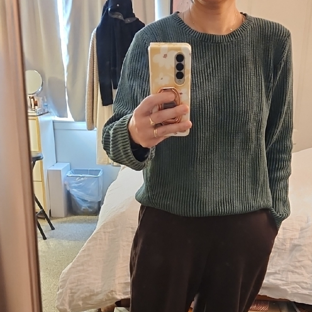 Tyler Boe Forest Green Crewneck Sweater Sz M